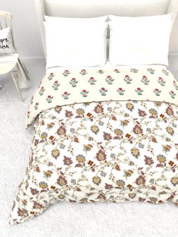 the White Moss - Royal Ruby Buta Reversible Ac Comforter Double Bed Size-225Cmx250Cm (Double)