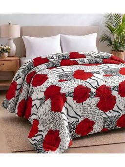 the White Moss - Zebra Rose Ac Comforter Double Bed 225Cmx240Cm (Double)