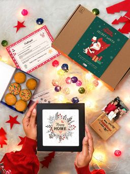 Indigifts - Christmas Party Decorative Box-Poster Frame Wooden Photo Stand Bamboo balls fairy light