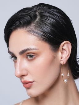 CAO JEWELLERY - White Geometric Pearl Line Hoop Earrings
