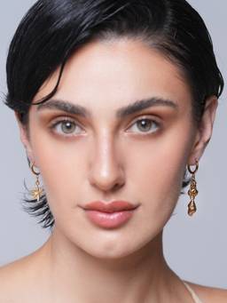 CAO JEWELLERY - Gold Star Seashell Drop Earrings