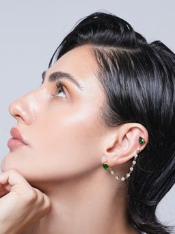 CAO JEWELLERY - Delicate Green Shiny Cubic Zirconia Chain Earrings