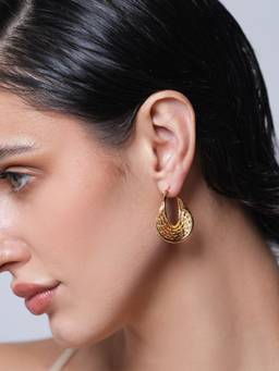CAO JEWELLERY - Gold Twisted Hollow Hoop Earrings