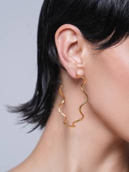 CAO JEWELLERY - Gold Wave Cc Hoop Earrings