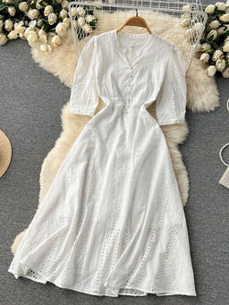 MISS MOSA BY AKANKSHA - Eloise White Summer Midi Dress