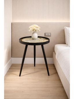 De Maison Decor - Oakveil Black Table