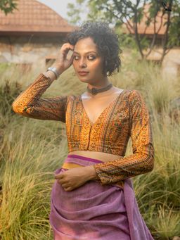 Suta - V-Neck Stitched Blouse