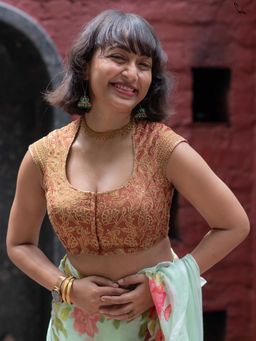 Suta - Rust Scoop Stitched Blouse