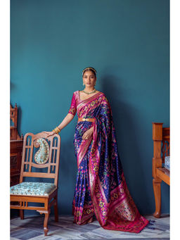 VISHNU WEAVES - Navy Blue & Magenta Zari Woven Design Pathani Silk Saree with Unstitched Blouse