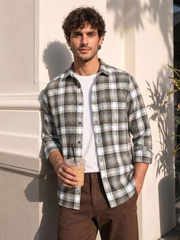 The Indian Garage Co - Men Slim Fit Checks Khaki Casual Shirt