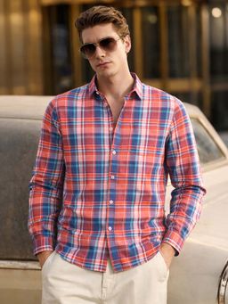 The Indian Garage Co - Men Slim Fit Checks Red Casual Shirt