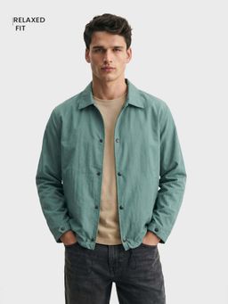 The Indian Garage Co - Men Relaxed Fit Solid Green Casual Shirt