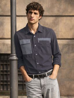 The Indian Garage Co - Men Regular Fit Solid Grey Casual Shirt