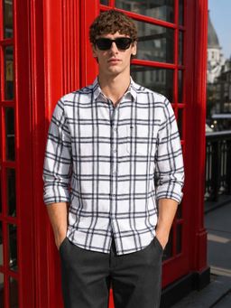 The Indian Garage Co - Men Slim Fit Checks White Casual Shirt