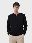 Black color option, Currently selected