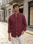 Maroon color option, Currently selected