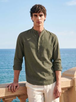 The Indian Garage Co - Men Regular Fit Textured Green Casual Shirt