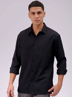 The Indian Garage Co - Men Relaxed Fit Solid Black Casual Shirt