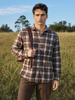 The Indian Garage Co - Men Slim Fit Checks Brown Casual Shirt
