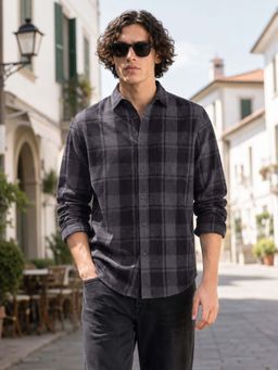 The Indian Garage Co - Men Slim Fit Checks Grey Casual Shirt