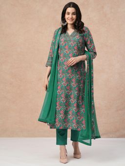 Gahan - Cotton Blend Floral Abstract Printed Green Kurta, Pant & Solid Dupatta (Set of 3)
