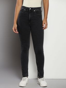 Calvin Klein - Rinse Wash Skinny Fit Mid Rise Jeans
