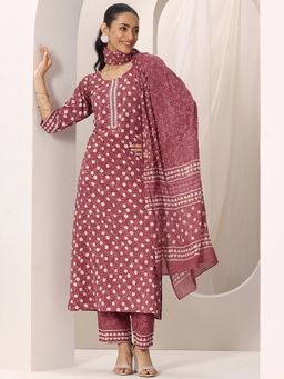 Libas - Rust Geometric Printed Straight Kurta With Pant & Dupatta