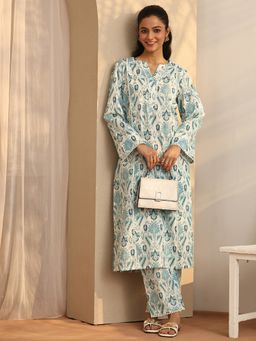 Libas - Blue Ethnic Motif Printed Panelled Kurta With Pant