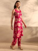 Pink color option, Sold out, Currently selected