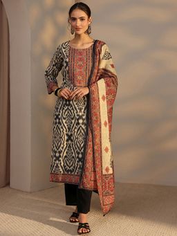 Libas - Black Ethnic Motif Printed Straight Kurta With Pant & Dupatta