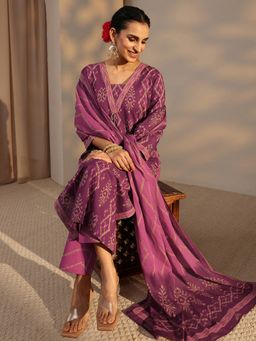 Libas - Purple Ethnic Motif Printed Straight Kurta With Pant & Dupatta