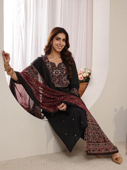 Libas - Black Floral Ajrakh Printed Straight Kurta With Pant & Dupatta