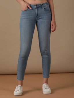 Wrangler - Blue Skinny Fit Mid Rise Jeans