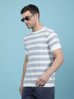 CRIMSOUNE CLUB - Men Grey Horizontal Stripes T-shirt
