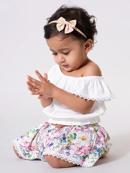Hopscotch - Girls White Floral Print Blouse And Skirt Set