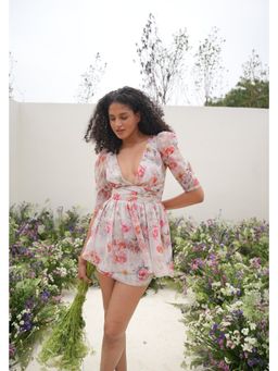 AMRTA- BY GUNEET KONDAL - Hey There Delilah White Dress