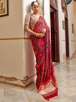 Sareemall - Women Silk Blend Red Digital Print Designer Saree with Unstitched Blouse