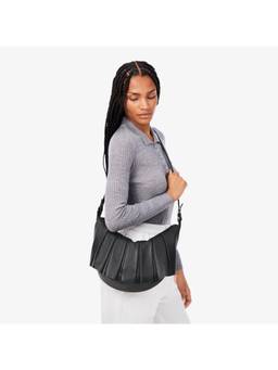 Lacoste - Medium Lenglen Leather Handbag with Detachable Strap - Black