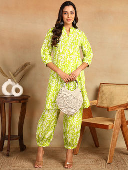 Mokshi - Womens Green Floral Printed Co-Ord (Set of 2)