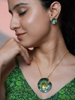 BeAbhika - Blue Spiral Disc Statement Necklace with Earrings