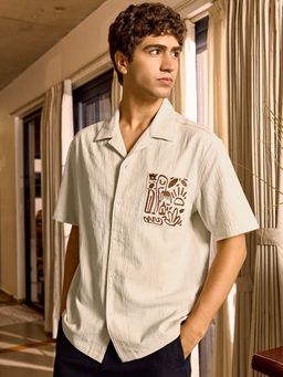 Bewakoof - Men's Off White Printed Oversized Shirt