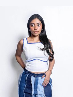 RISING AMONG - White Cotton Blend Sleeveless Crop Tops