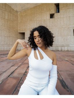 Meko Studio - Cotton White One Shoulder Top