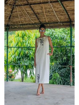 Sutra Art of Clothing - South Cotton Floral Embroidered White Midi Dress