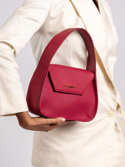 EASTHIDE - Kim Fuchsia Handbags