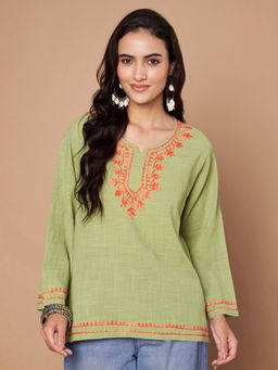 Zamour - Women's Green Pure Cotton Kashmiri Embroidered Kurti