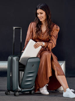 Victorinox - Swiss Designed Travel Bag, Spectra 3.0 Expandable Global Carry-On