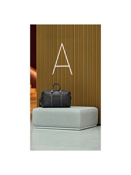 Victorinox - Swiss Designed Compact Duffle Bag (L)