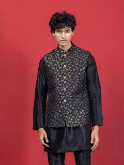 EKYAA - Mandarin Collar Long Sleeves Regular Black Kurta With Jacket