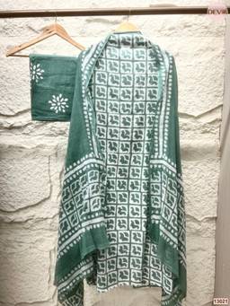 DEVRI - Green Cotton Printed Unstitched Kurta with Pant and Dupatta